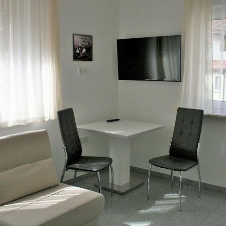 Haus Zum Schlosspark Veitshöchheim Extérieur photo