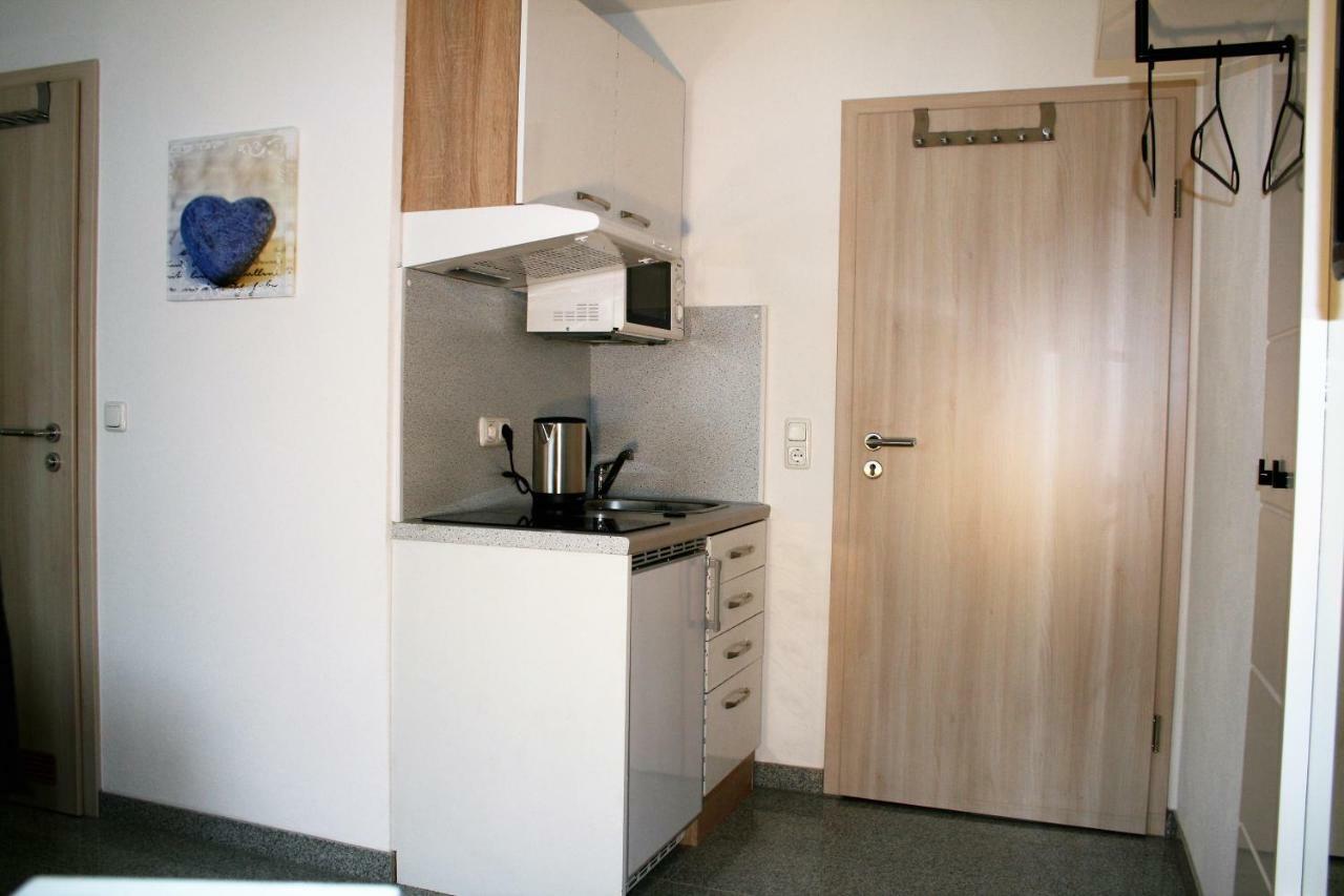 Haus Zum Schlosspark Veitshöchheim Extérieur photo